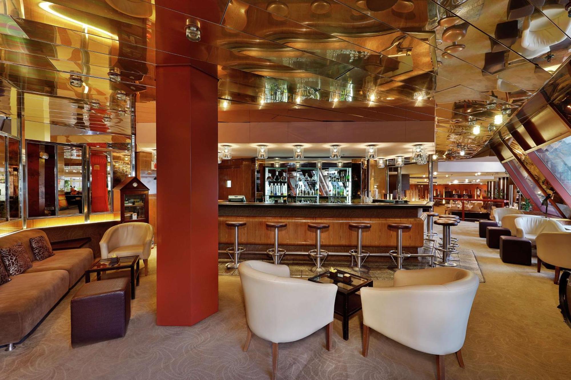 Transcorp Hilton Abuja Hotel Екстериор снимка