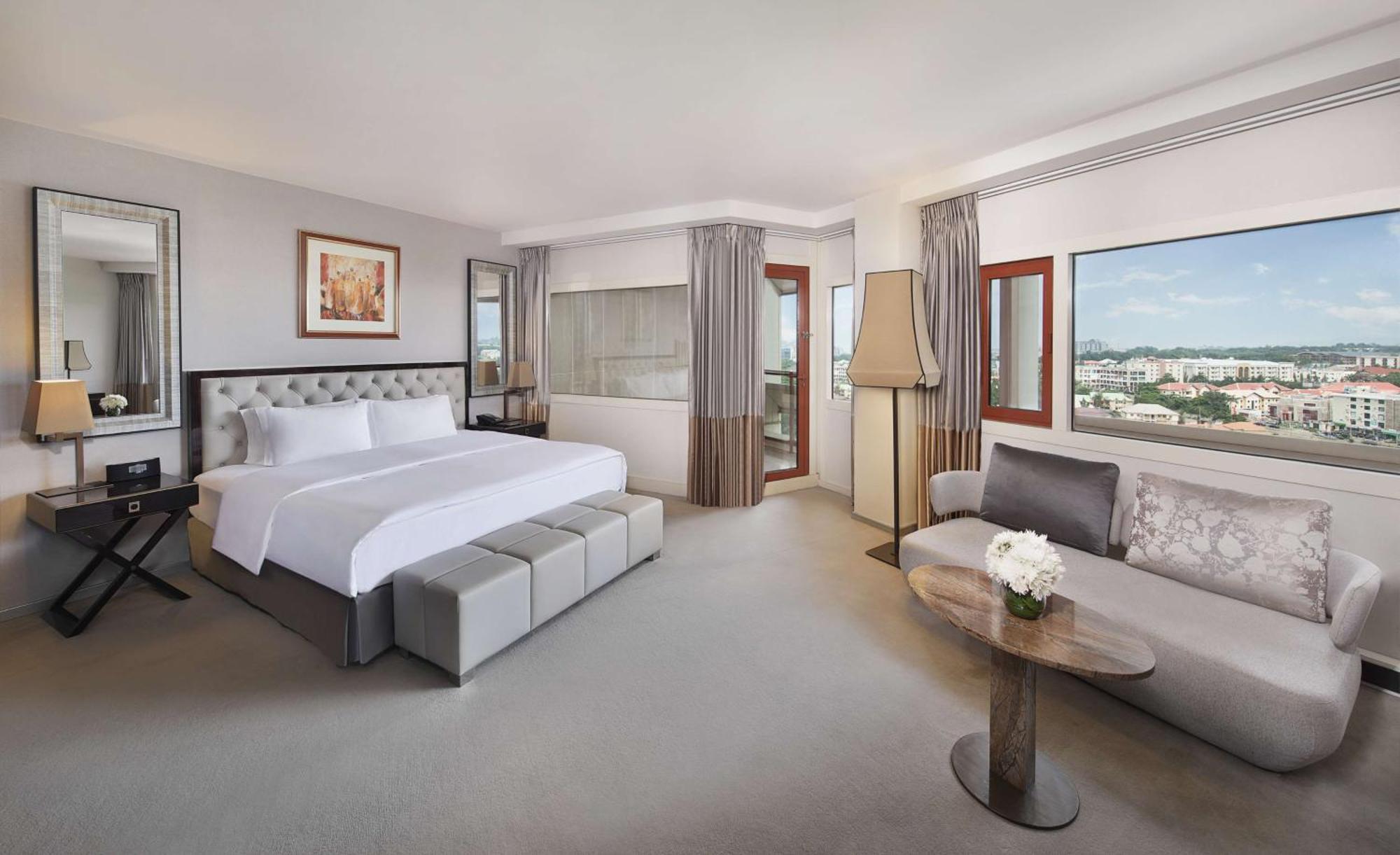 Transcorp Hilton Abuja Hotel Екстериор снимка