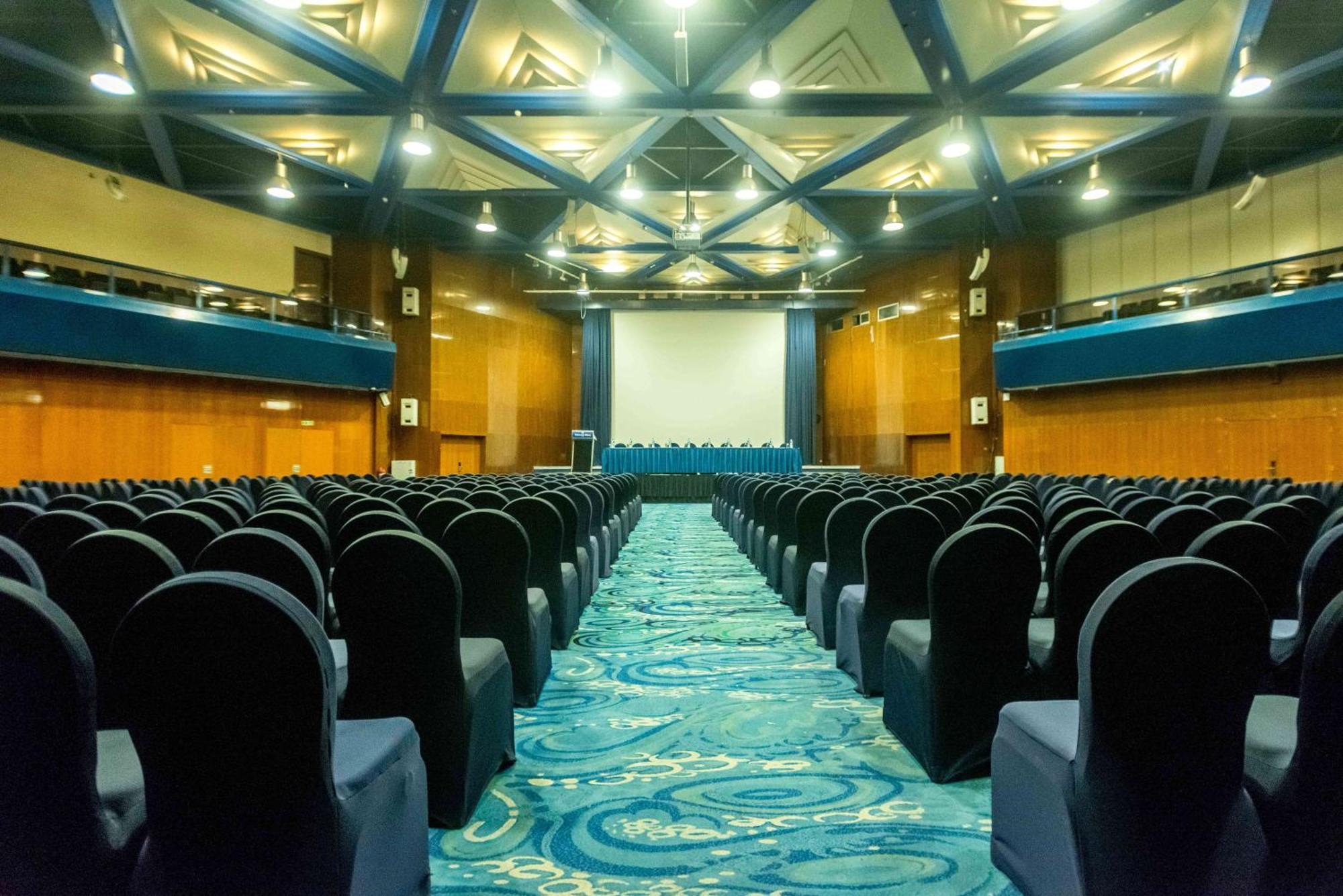Transcorp Hilton Abuja Hotel Екстериор снимка
