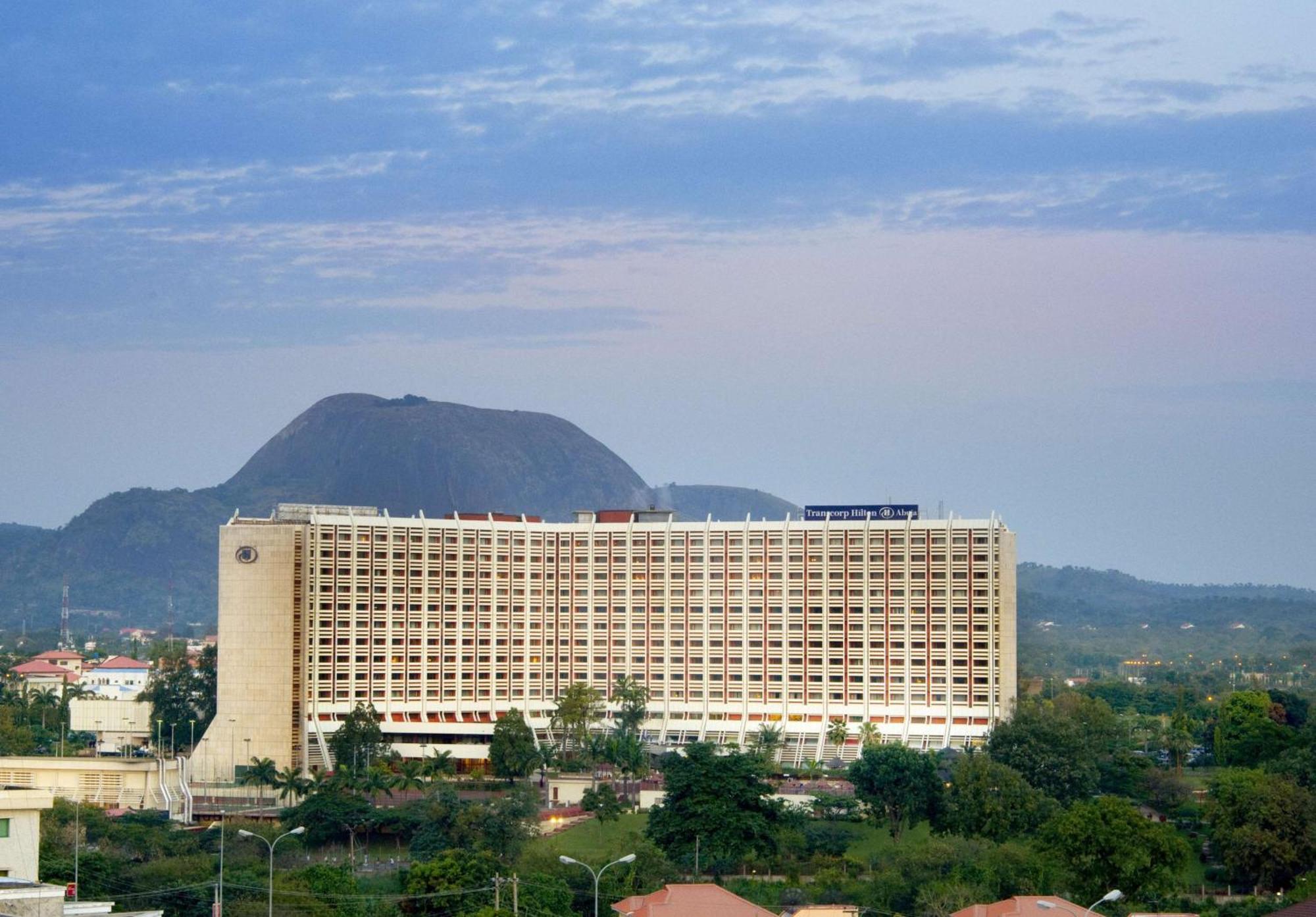 Transcorp Hilton Abuja Hotel Екстериор снимка