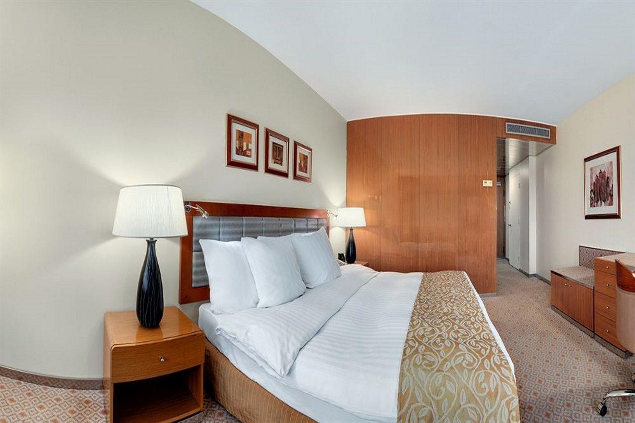 Transcorp Hilton Abuja Hotel Екстериор снимка